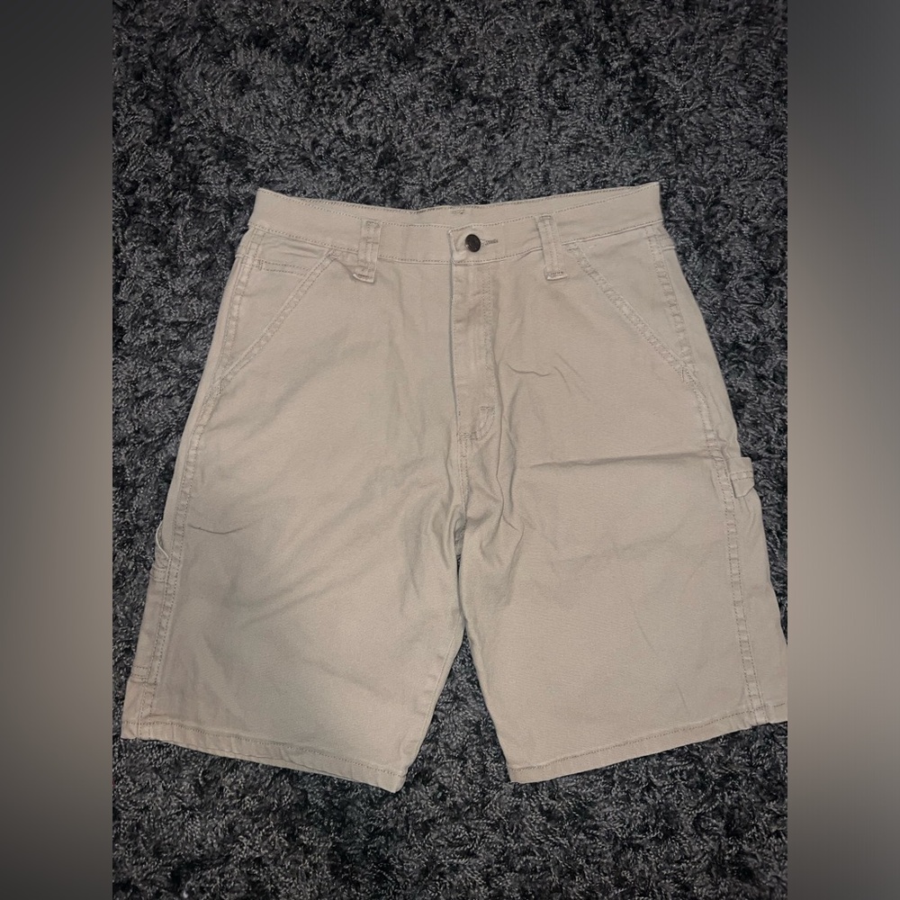 Wrangler tan carpenter shorts